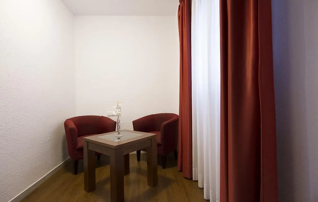 Hotel El Tajo & Spa Ρόντα 3*,
